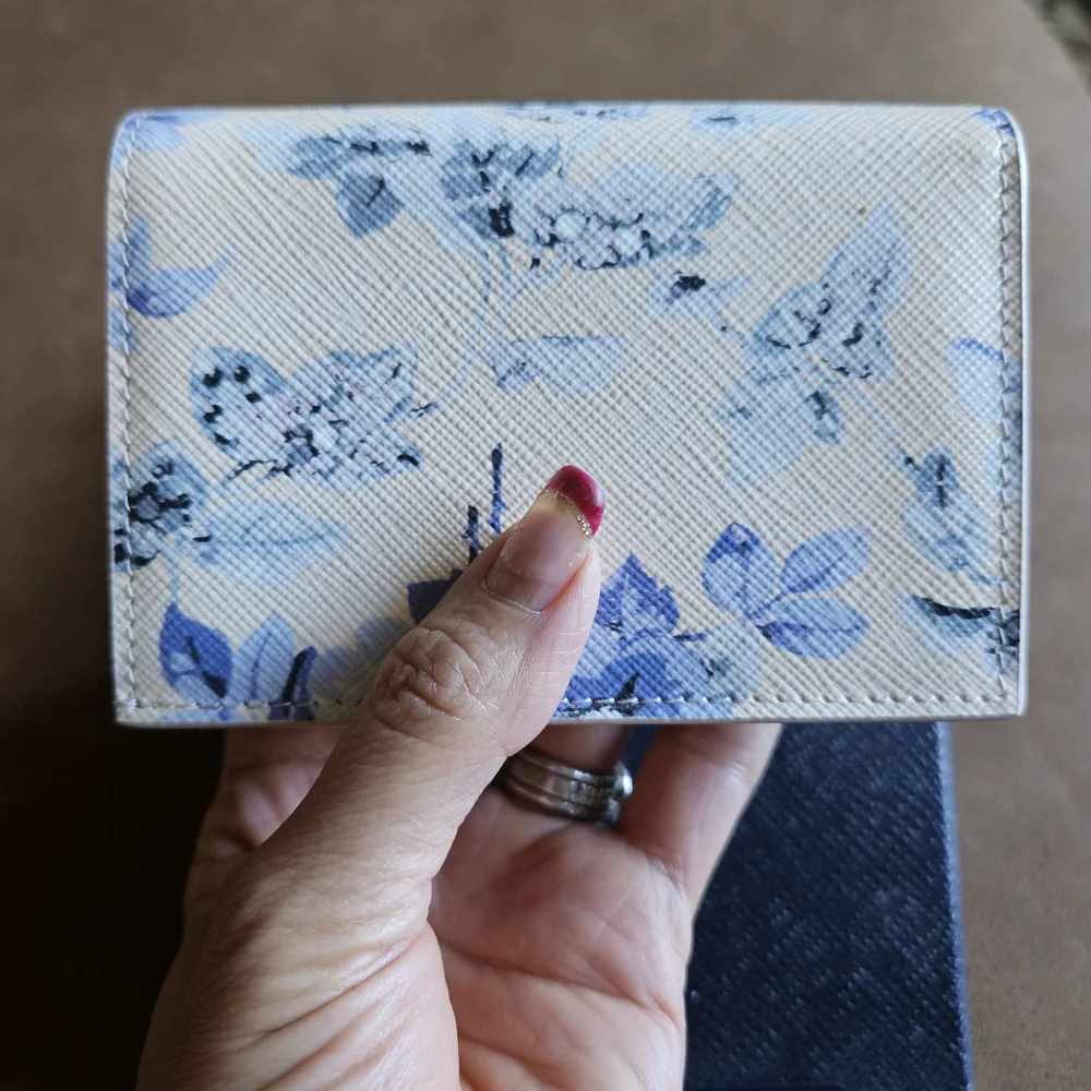 NWT. Prada Floral Wallet in Cream and Blue - Picture 4 of 7
